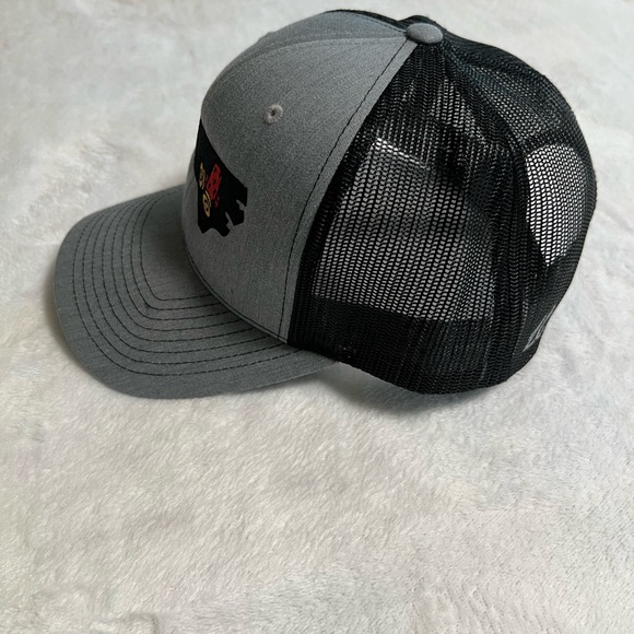 Hat - Picture 3 of 4